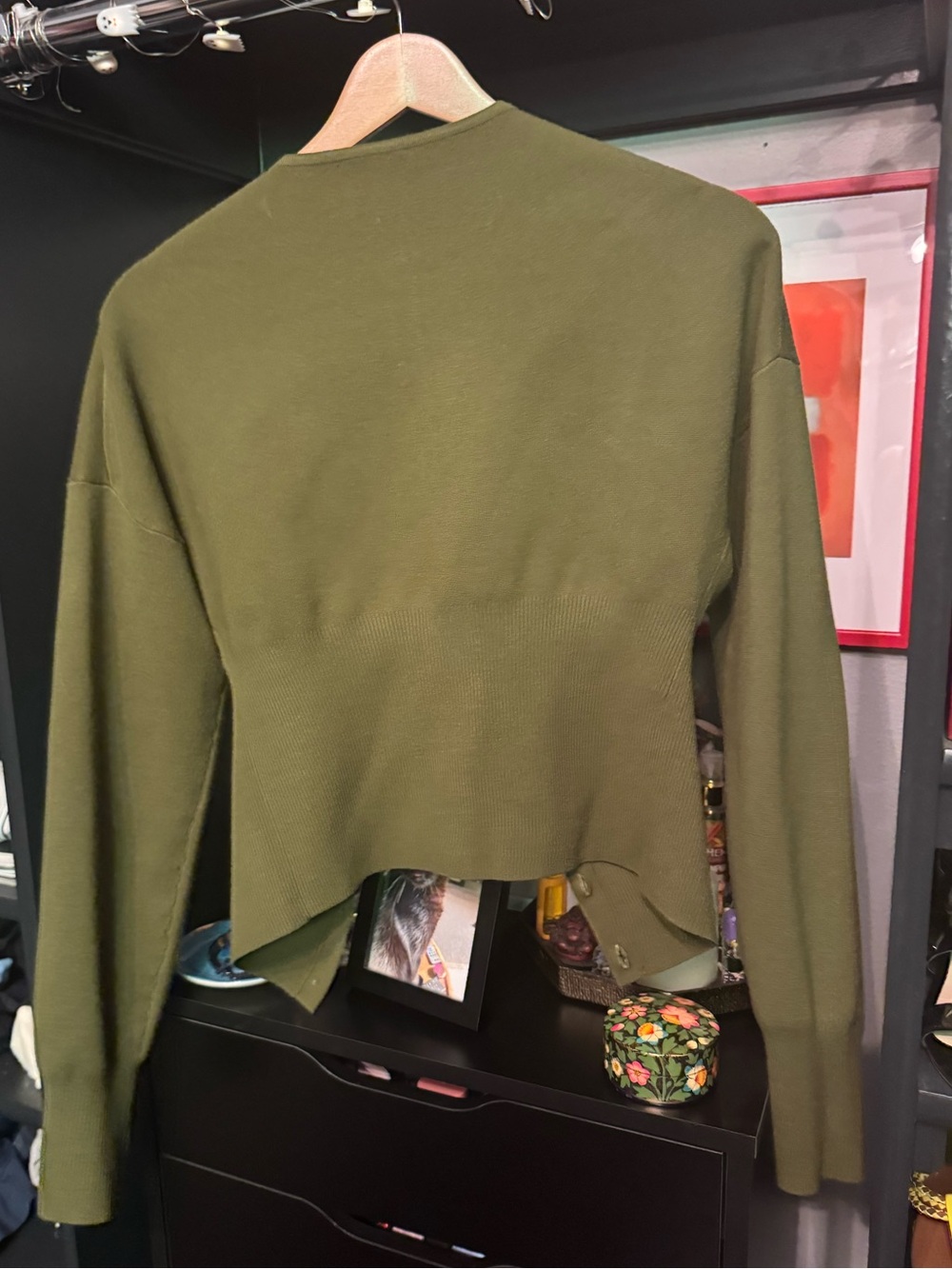 Aritzia Wilfred Olive Button-Front Cropped Cardigan Sweater Like New! ๐ - Picture 3 of 10